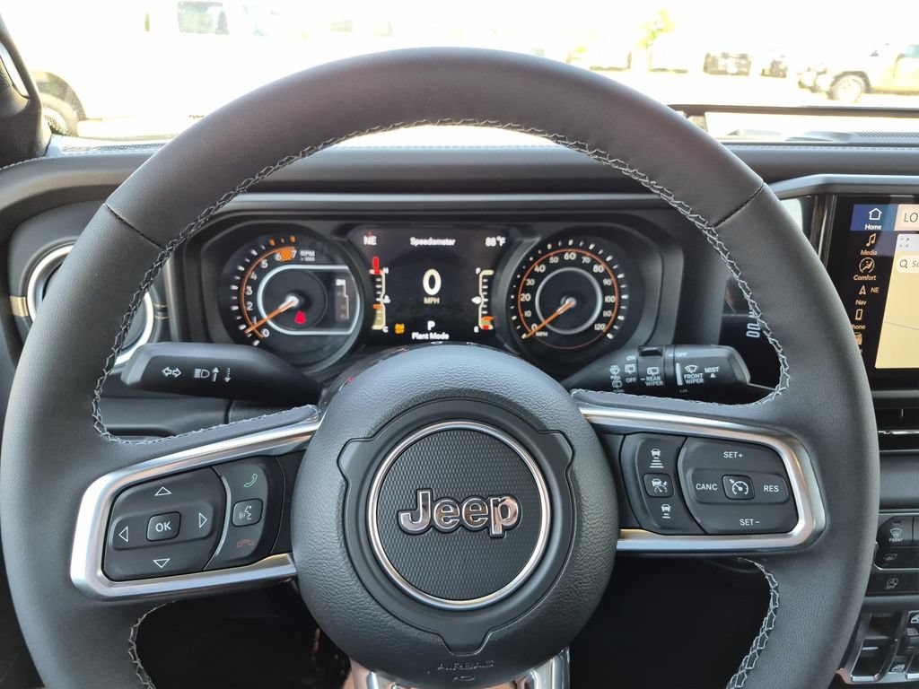 New 2026 Jeep Wrangler Unlimited Sahara AWD/4WD image 17