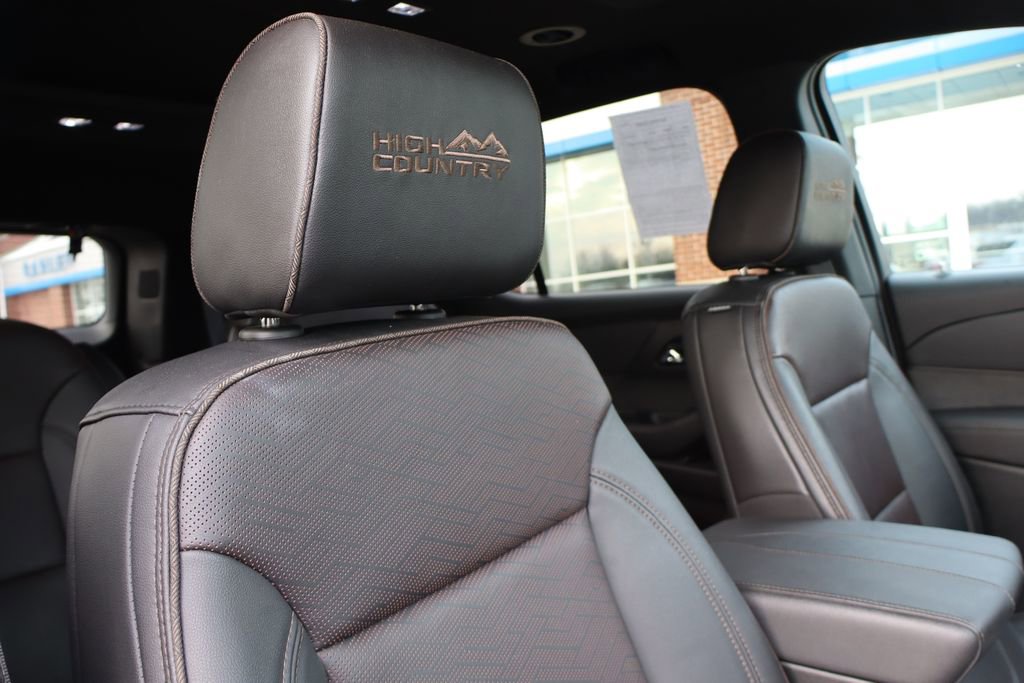 Used 2022 Chevrolet Traverse High Country image 57