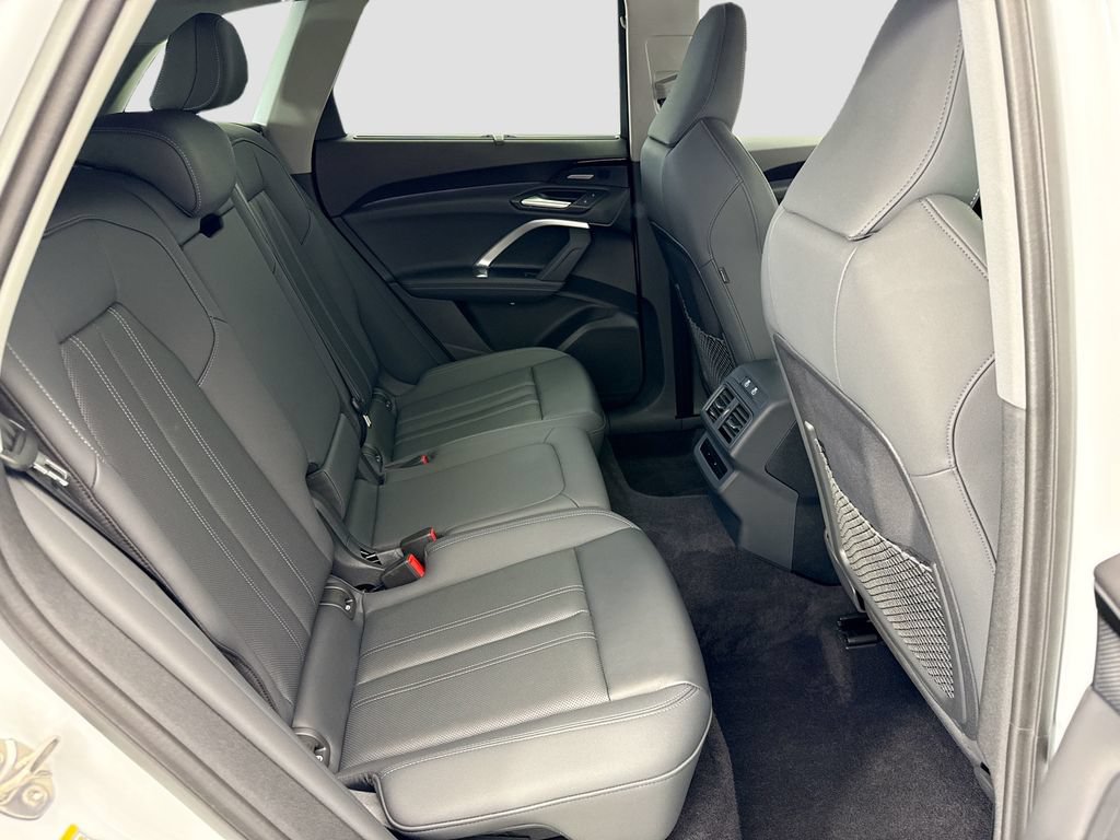 Certified 2025 Audi Q5 Premium Plus w/ Premium Plus AWD/4WD image 21