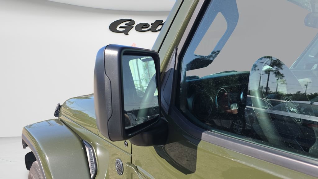 Used 2023 Jeep Gladiator Sport AWD/4WD image 35