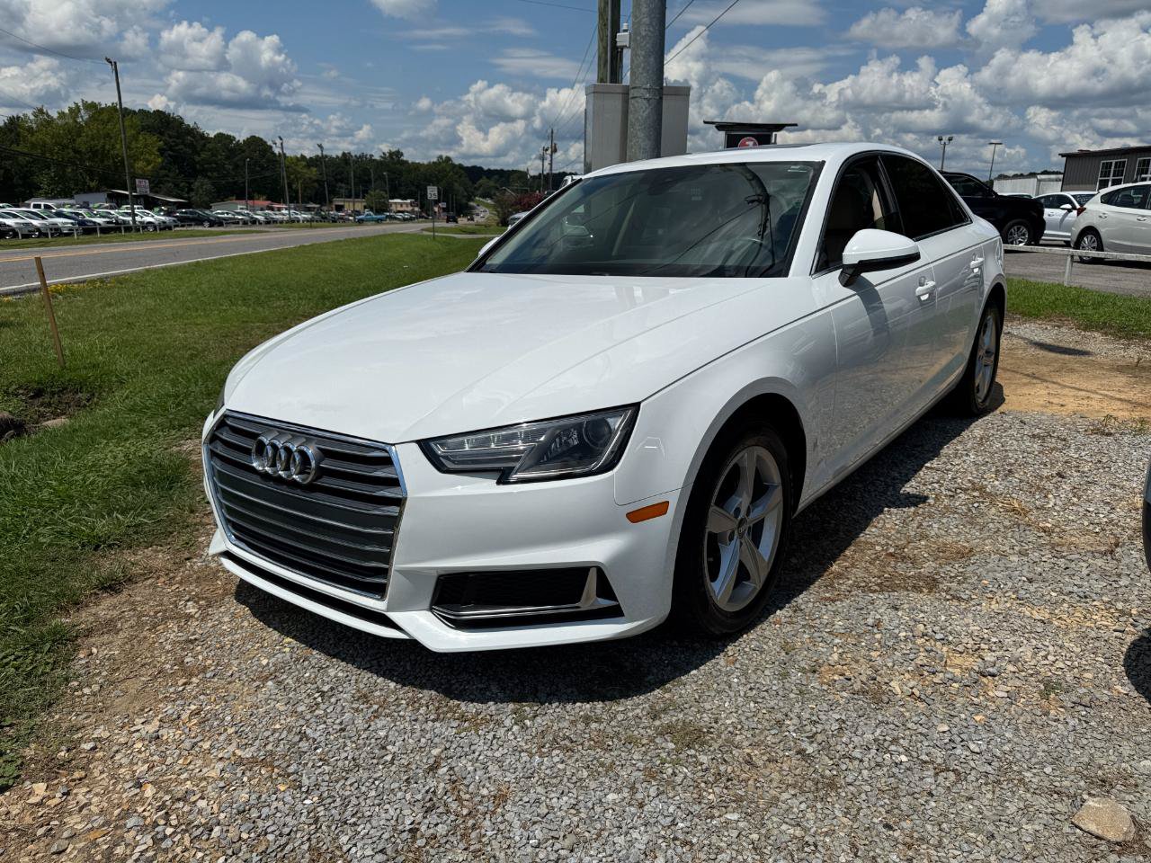 Used 2019 Audi A4 2.0T Premium w/ Convenience Package FWD image 5