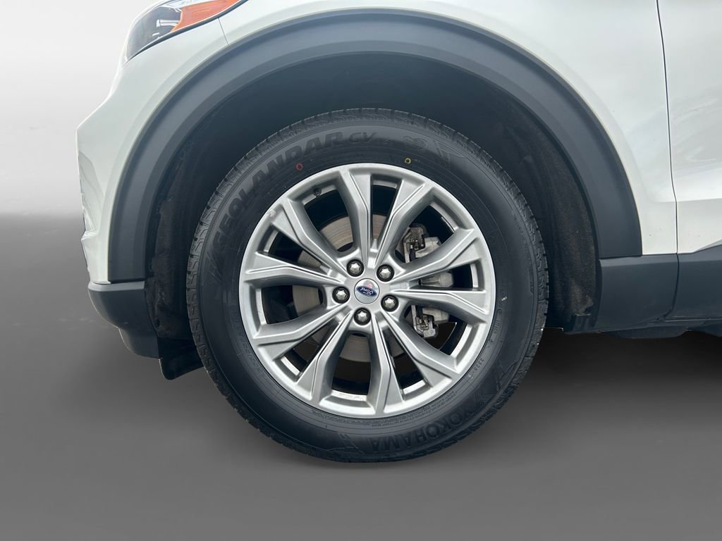 Used 2023 Ford Explorer Limited w/ Equipment Group 301A image 16