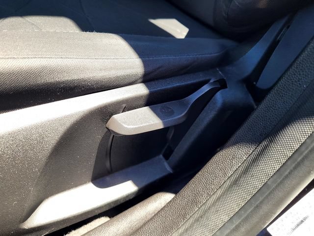 Used 2014 Ford Fiesta SE FWD image 11