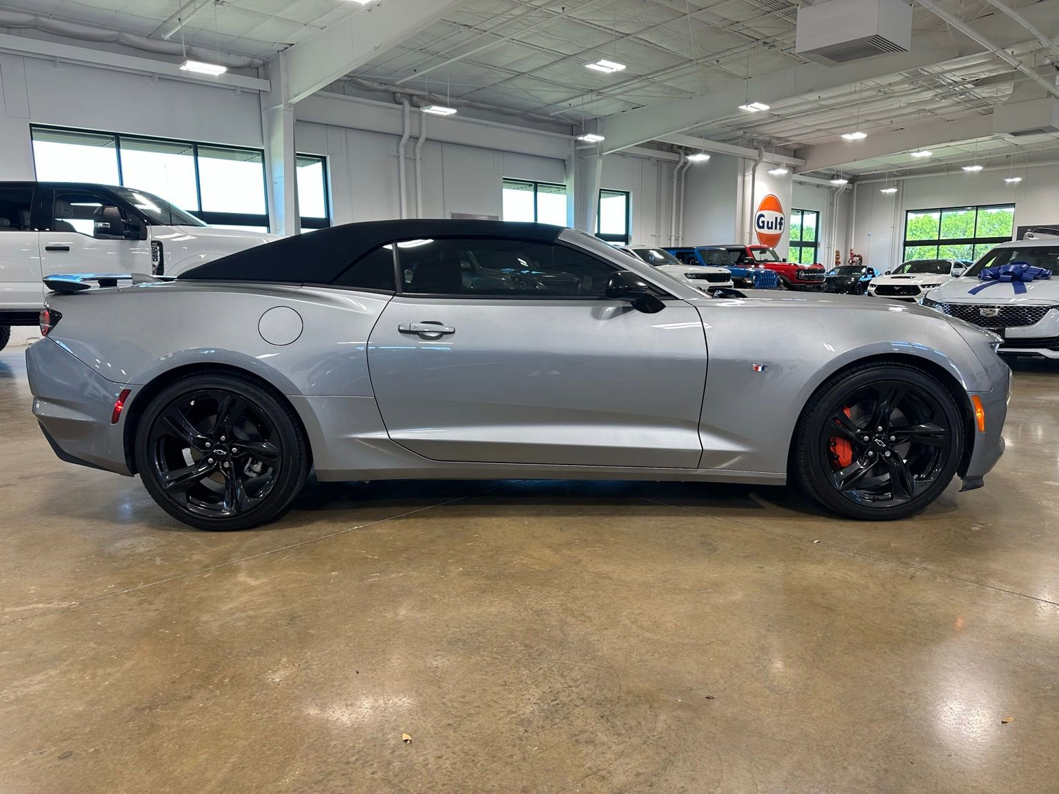 Used 2024 Chevrolet Camaro LT w/ RS Package image 16
