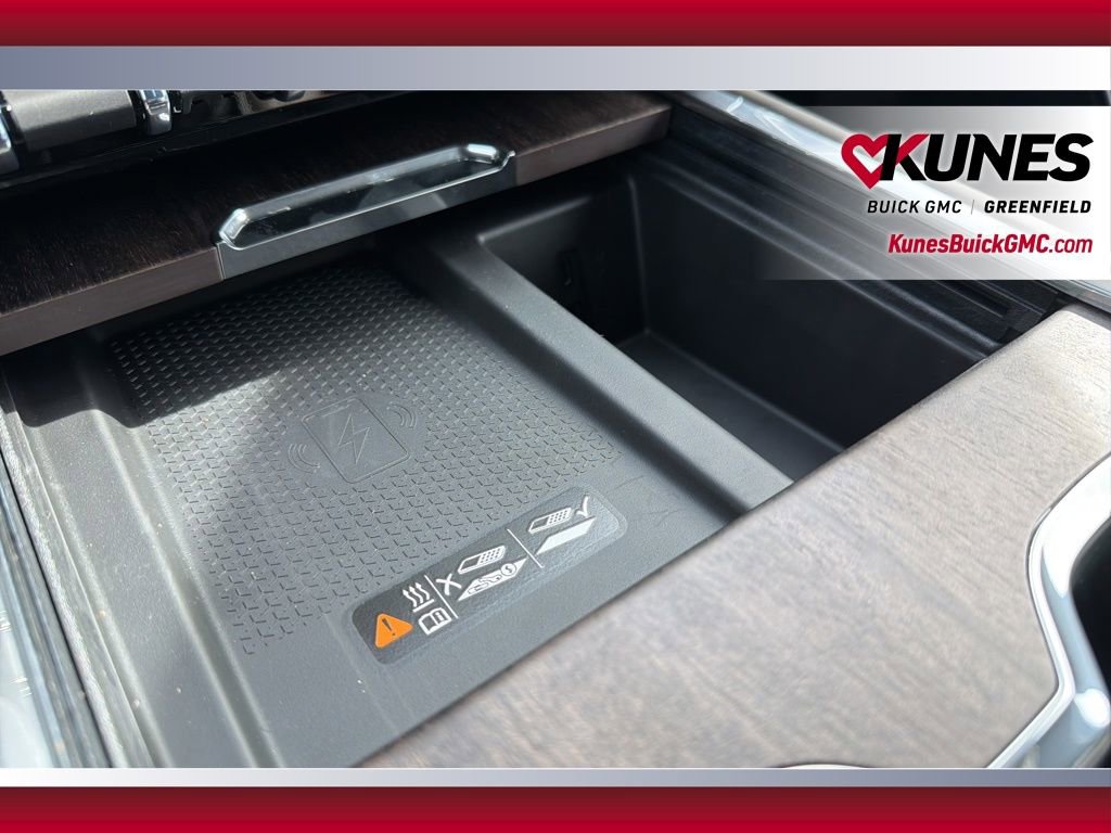 New 2026 GMC Acadia Denali Ultimate w/ LPO, Floor Liner Package image 32