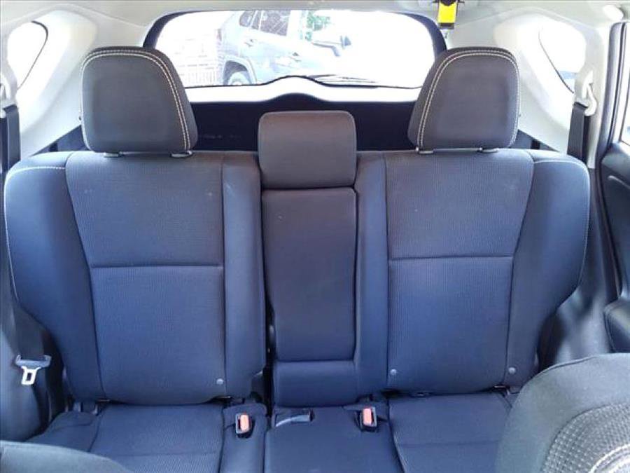 Used 2018 Toyota RAV4 XLE image 30