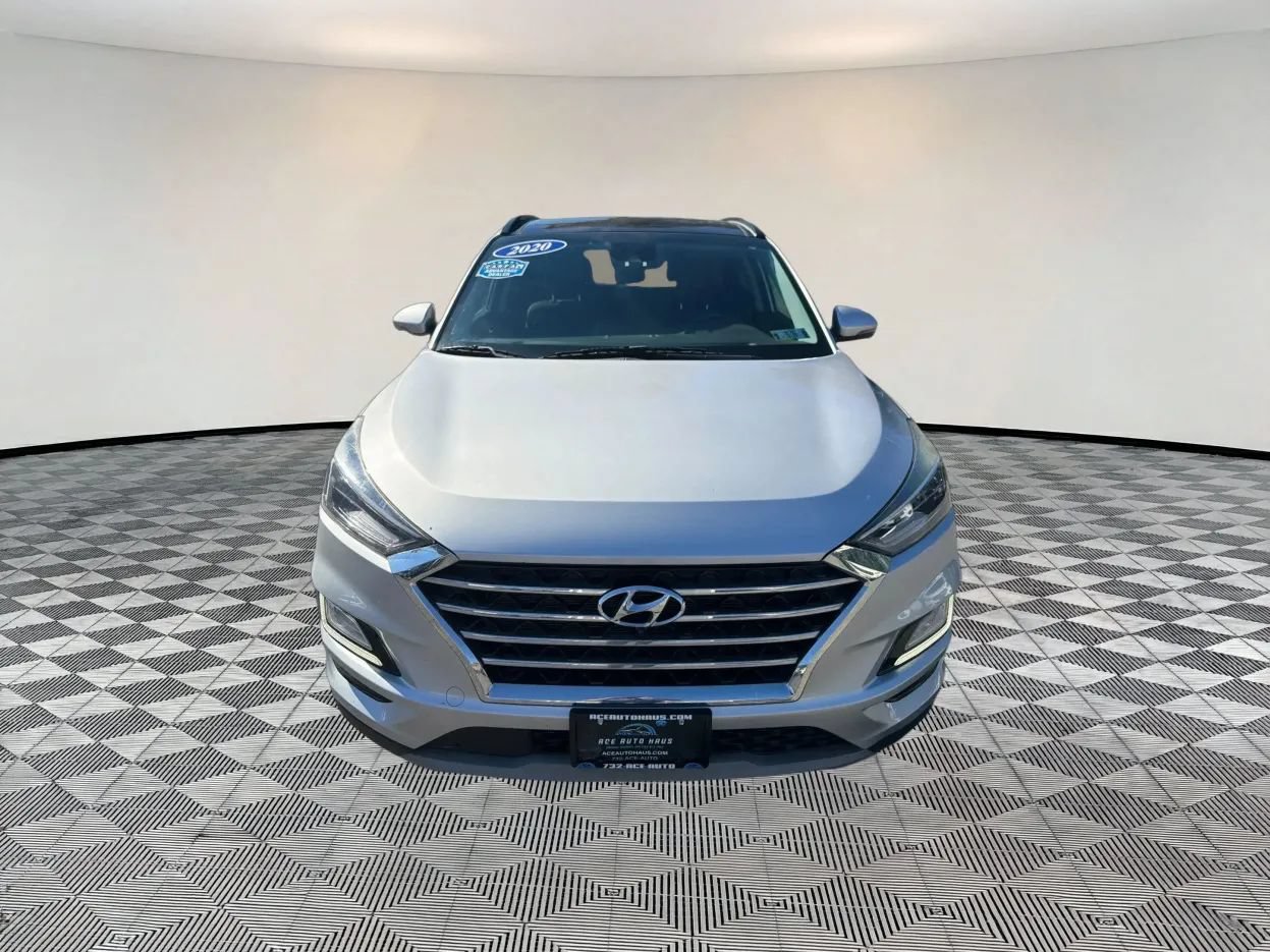 Used 2020 Hyundai Tucson Ultimate w/ Cargo Package AWD/4WD image 2