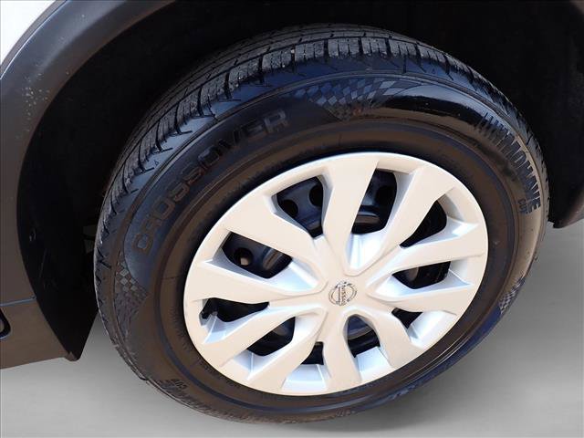 Used 2020 Nissan Rogue S AWD/4WD image 7