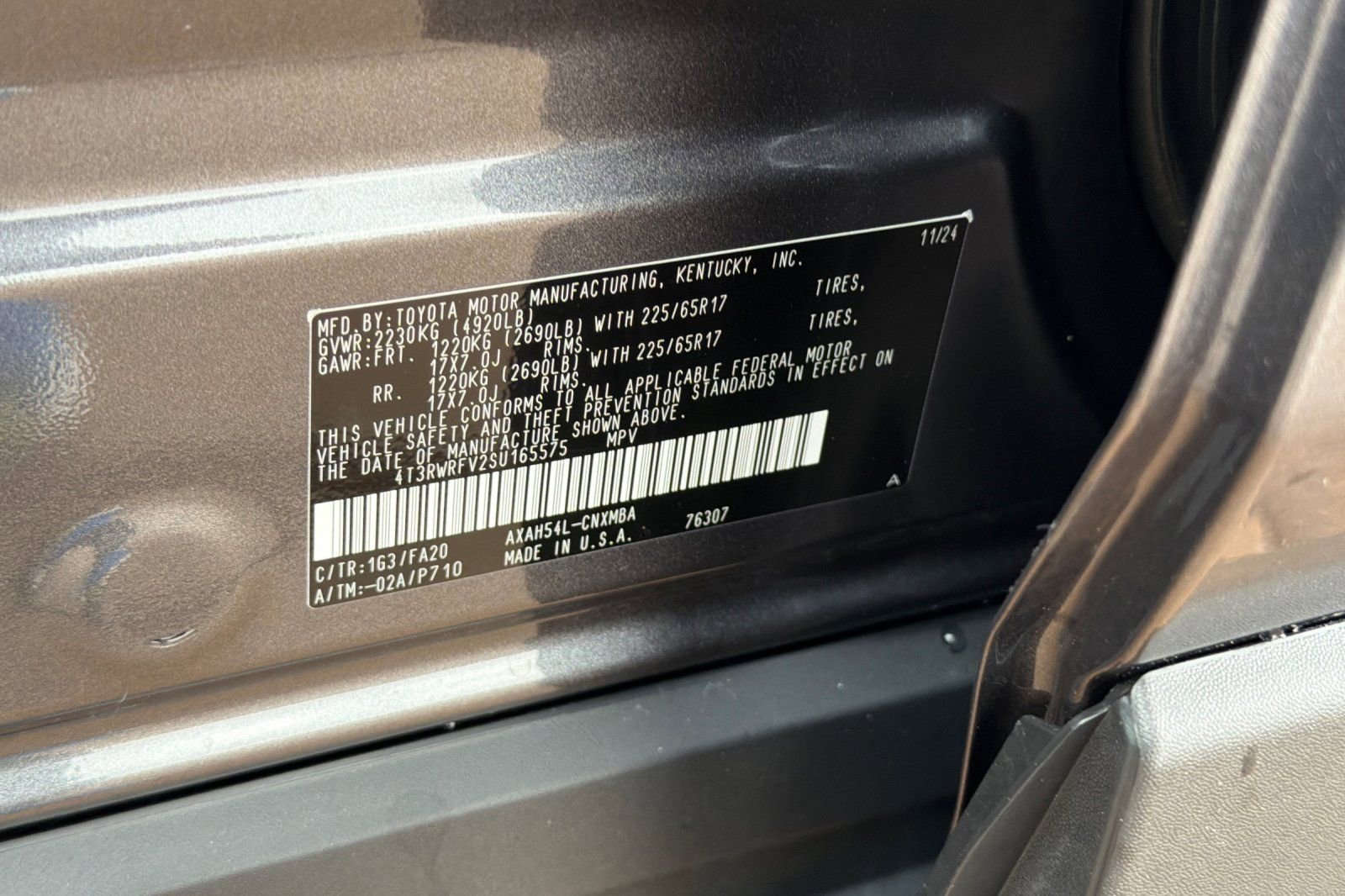 Certified 2025 Toyota RAV4 XLE image 36