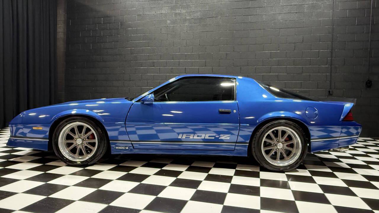 Used 1989 Chevrolet Camaro IROC-Z image 17