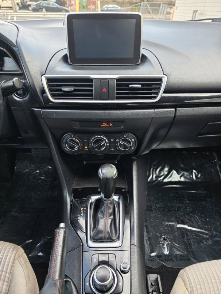 Used 2016 MAZDA MAZDA3 i Touring image 15