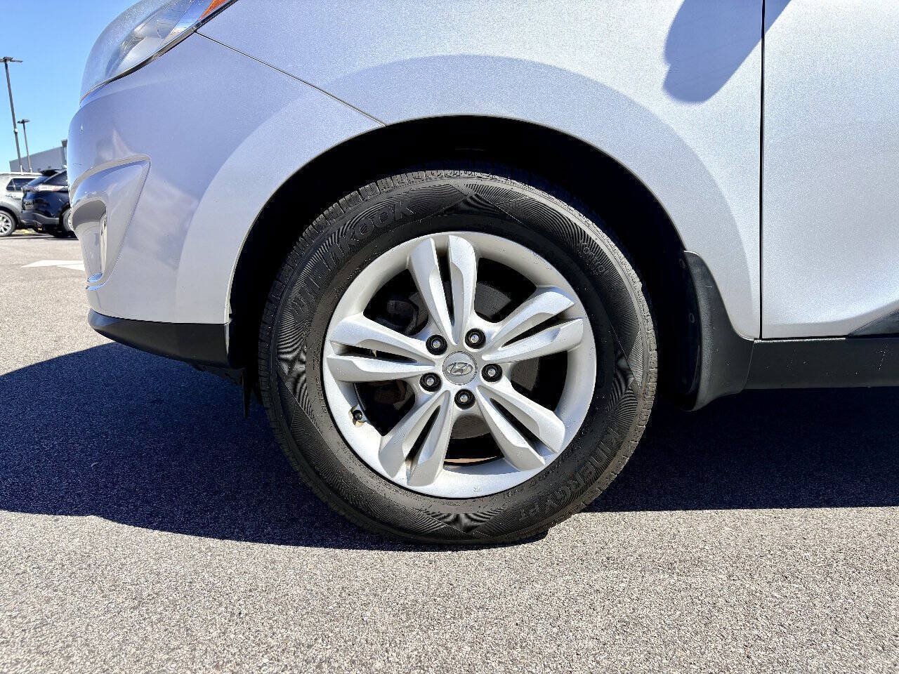 Used 2013 Hyundai Tucson GLS FWD image 37