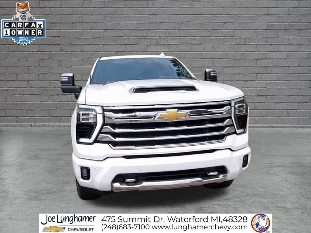 Certified 2024 Chevrolet Silverado 2500 High Country w/ High Country Premium Package AWD/4WD image 3