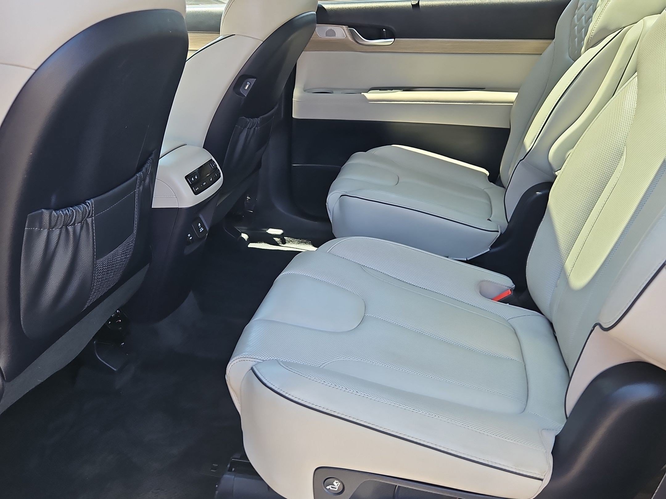 Used 2021 Hyundai Palisade Limited AWD/4WD image 25