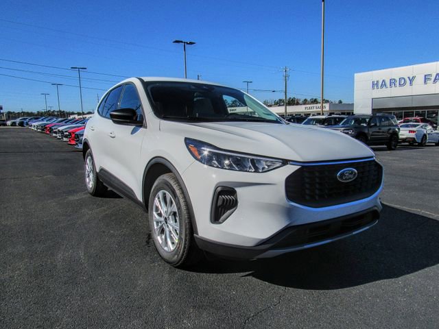 New 2026 Ford Escape Active w/ Tech Pack #1 FWD image 1