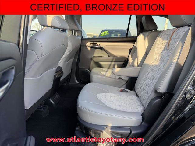 Certified 2023 Toyota Highlander Bronze Edition AWD/4WD image 20