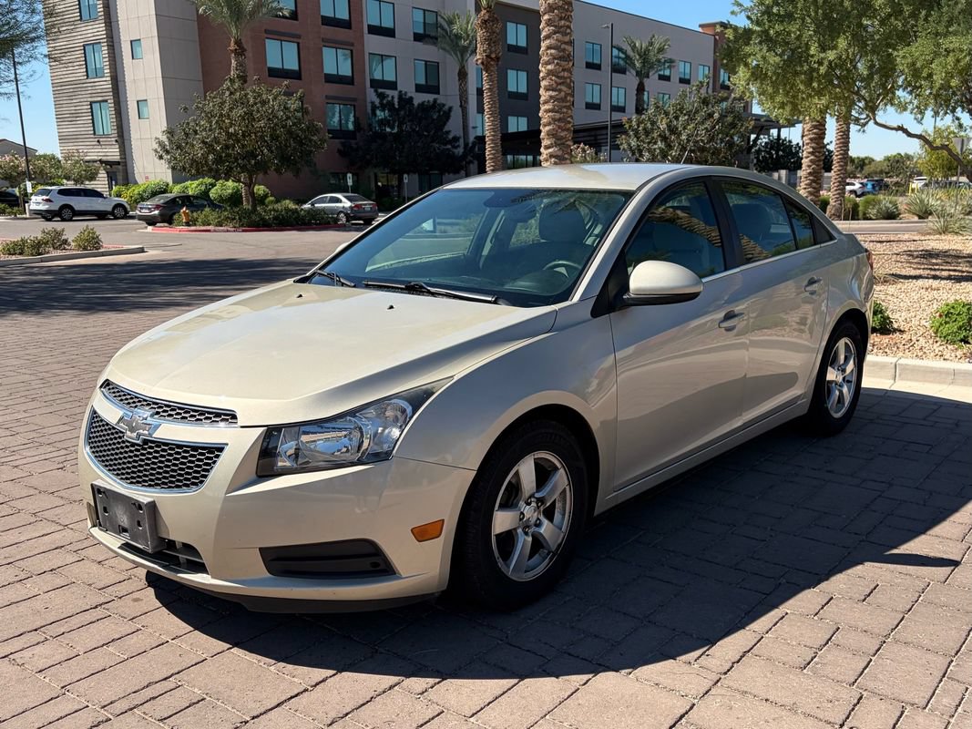 Used 2014 Chevrolet Cruze LT FWD image 6