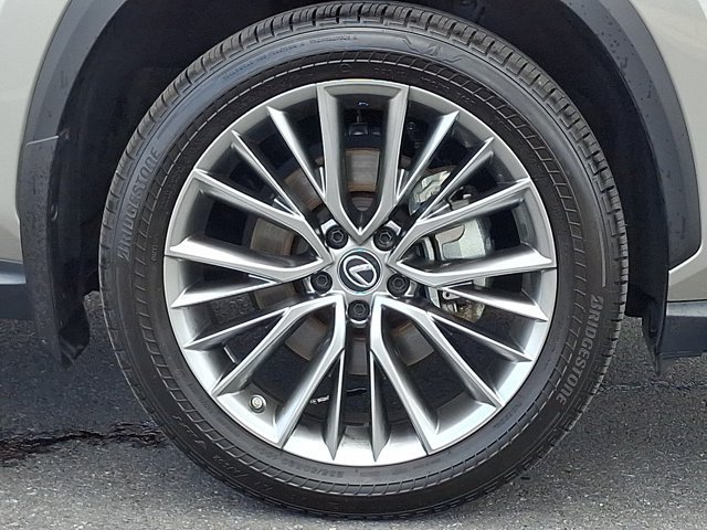 Used 2022 Lexus NX 350h AWD image 8