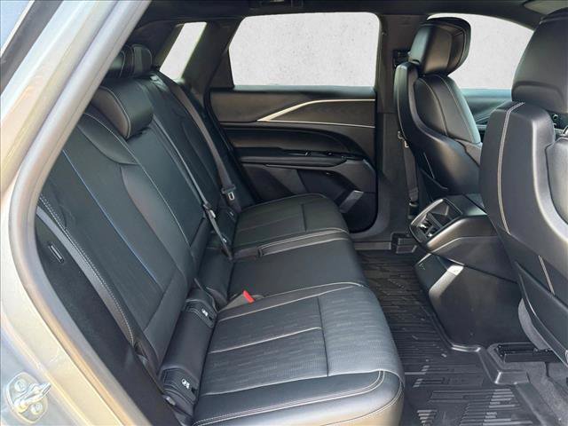 Used 2025 Cadillac Lyriq Sport w/ LPO, Floor Liner Package AWD/4WD image 20