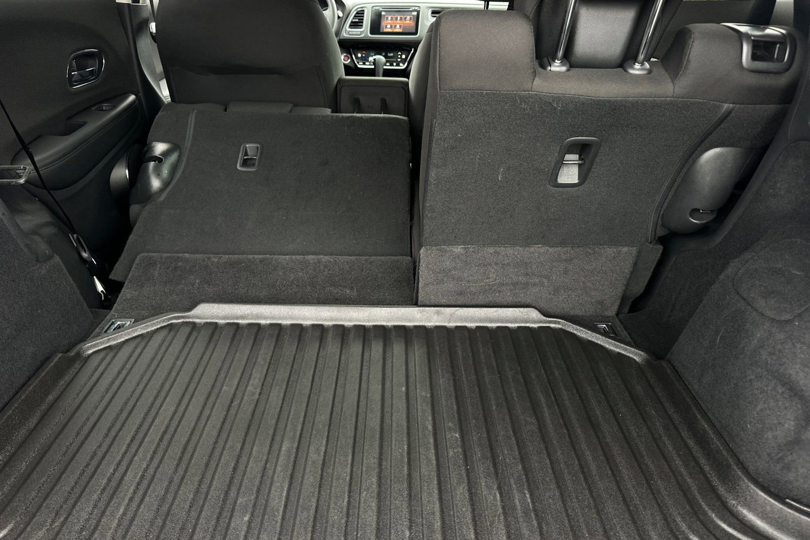 Used 2017 Honda HR-V EX image 15