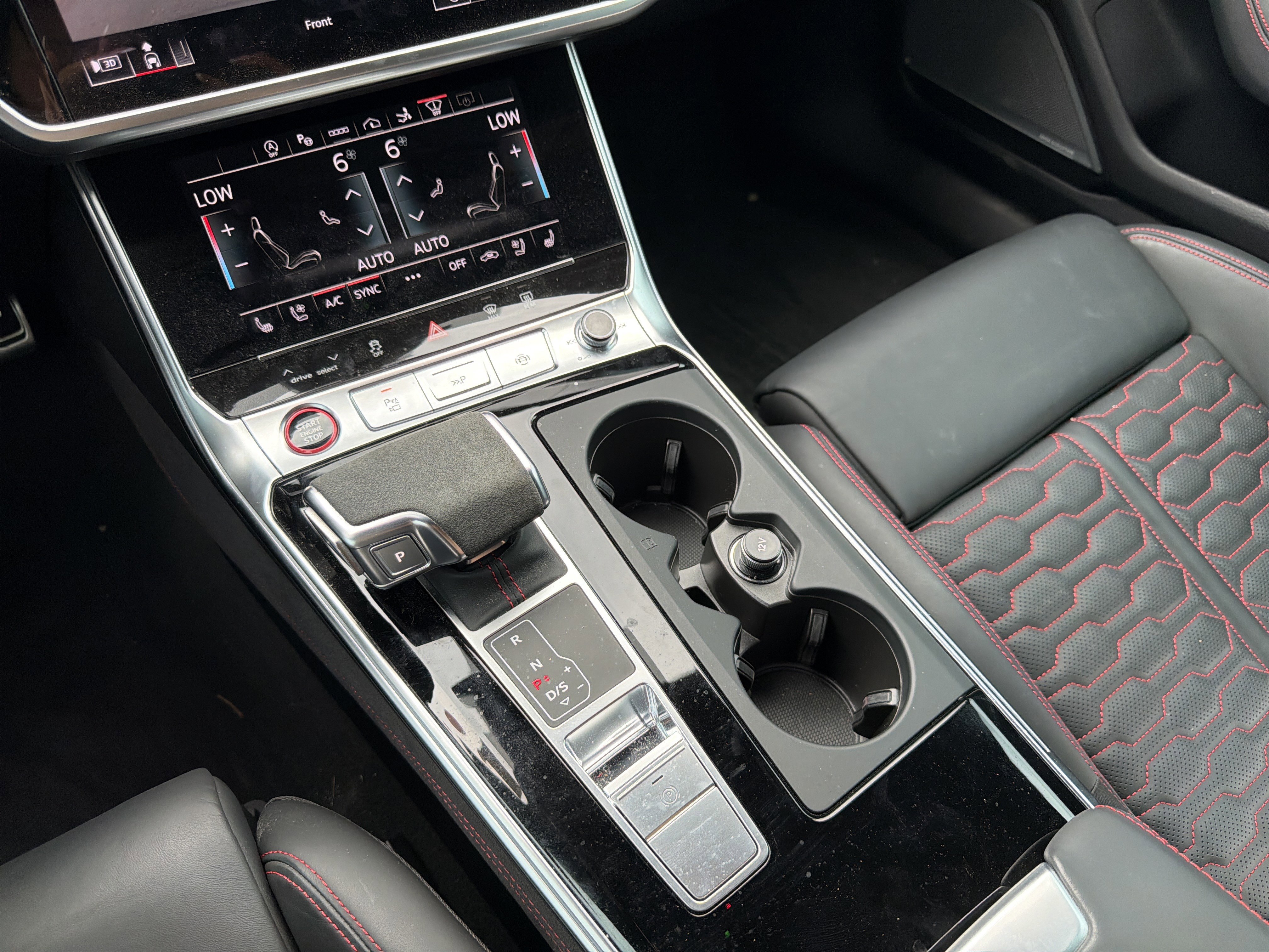 Used 2023 Audi RS 7 Sportback AWD/4WD image 22