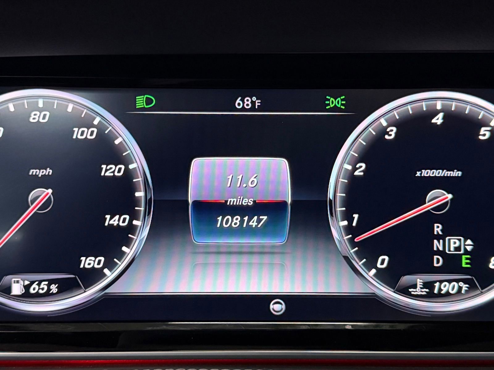 Used 2015 Mercedes-Benz S 550 Sedan image 26