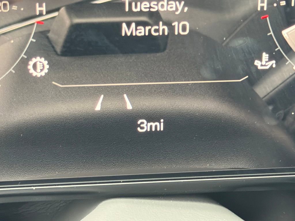 New 2026 GMC Yukon XL Denali w/ Denali Reserve Package image 13