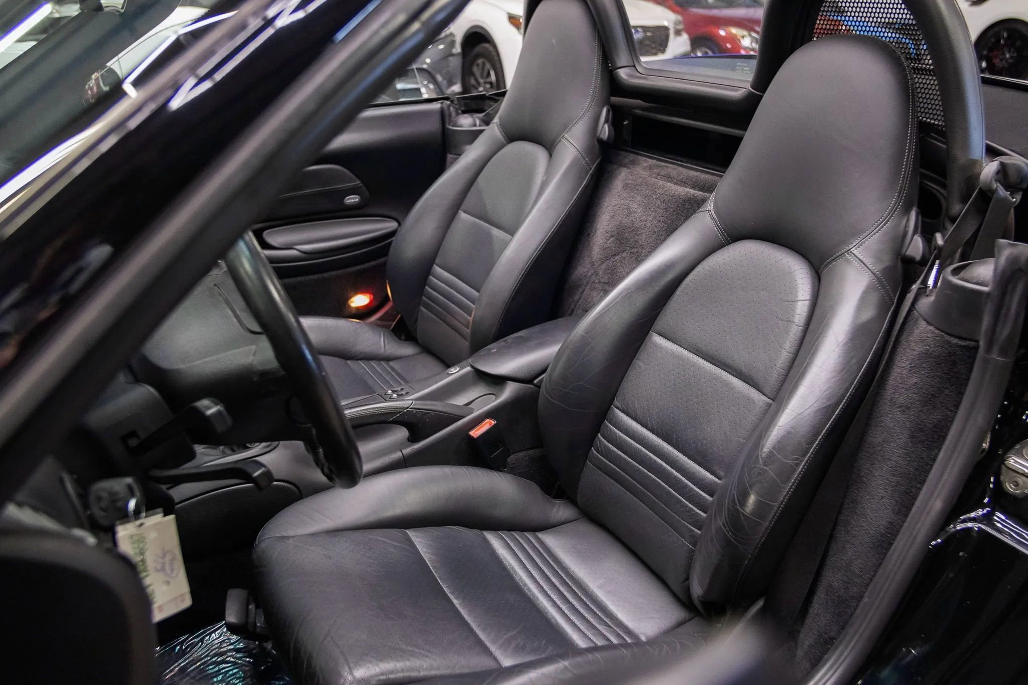 Used 2004 Porsche Boxster image 25