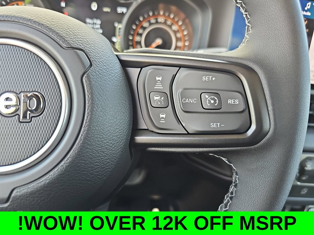 New 2025 Jeep Gladiator Mojave w/ Convenience Group AWD/4WD image 17