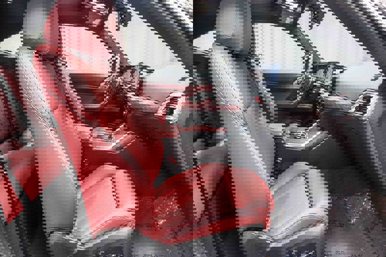 Used 2025 BMW 430i Coupe w/ Convenience Package image 16