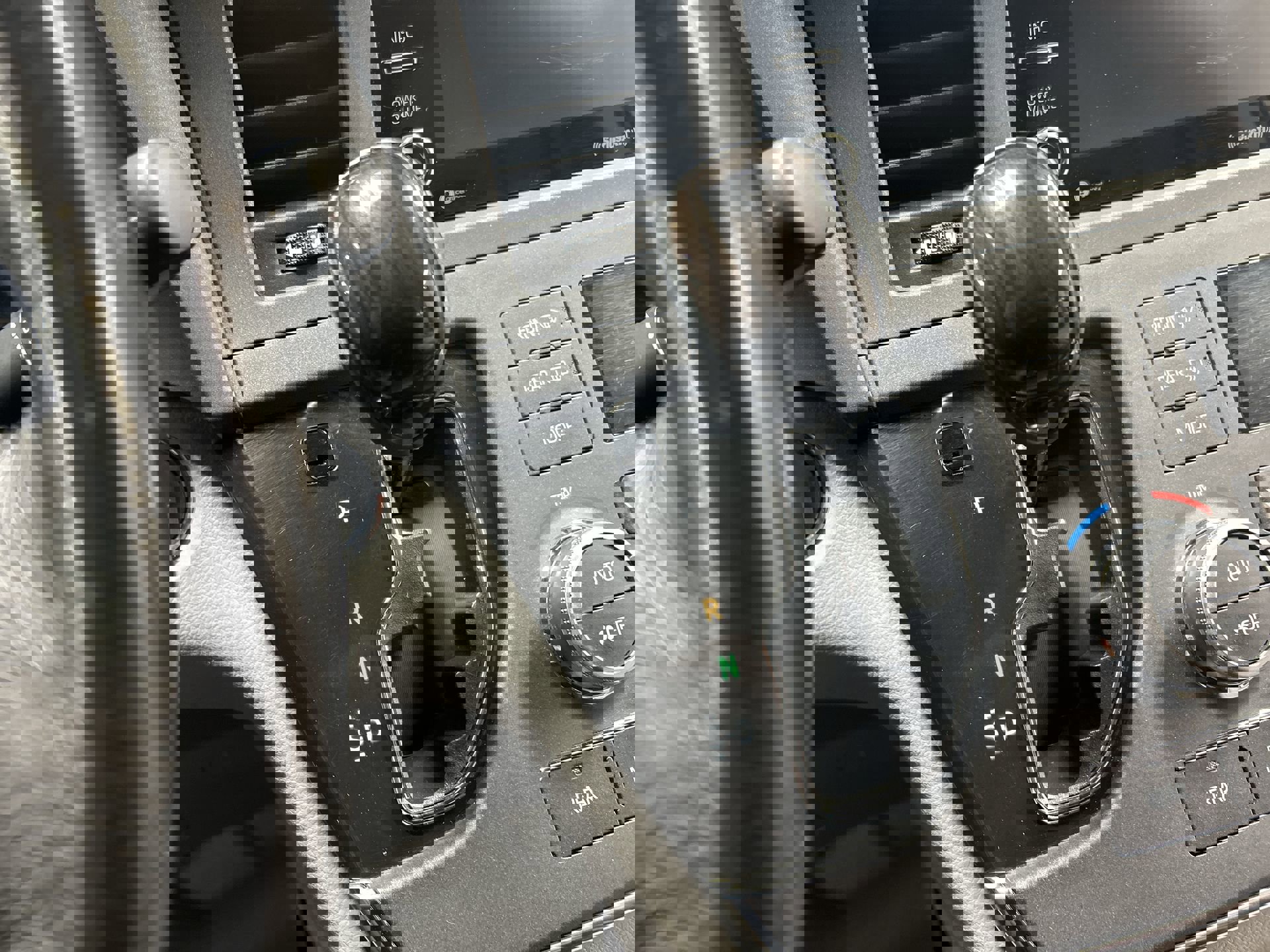 Used 2018 Toyota Sienna XLE Premium image 17