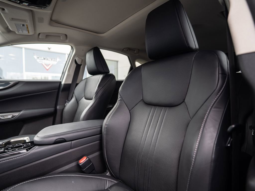 Used 2024 Lexus NX 350 350 Premium w/ Vision Package image 6