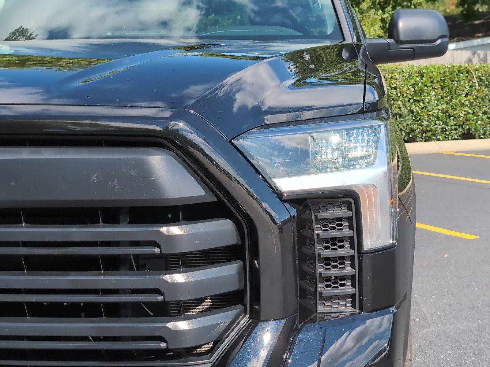 Used 2024 Toyota Tundra SR5 w/ SR5 Premium Package AWD/4WD image 12