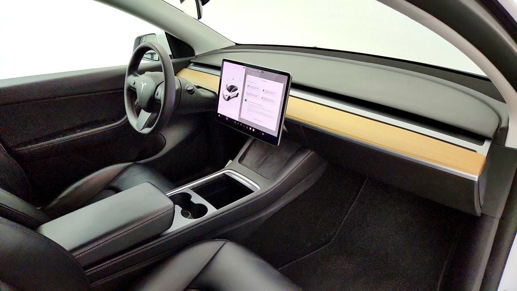 Used 2021 Tesla Model Y Performance AWD/4WD image 26