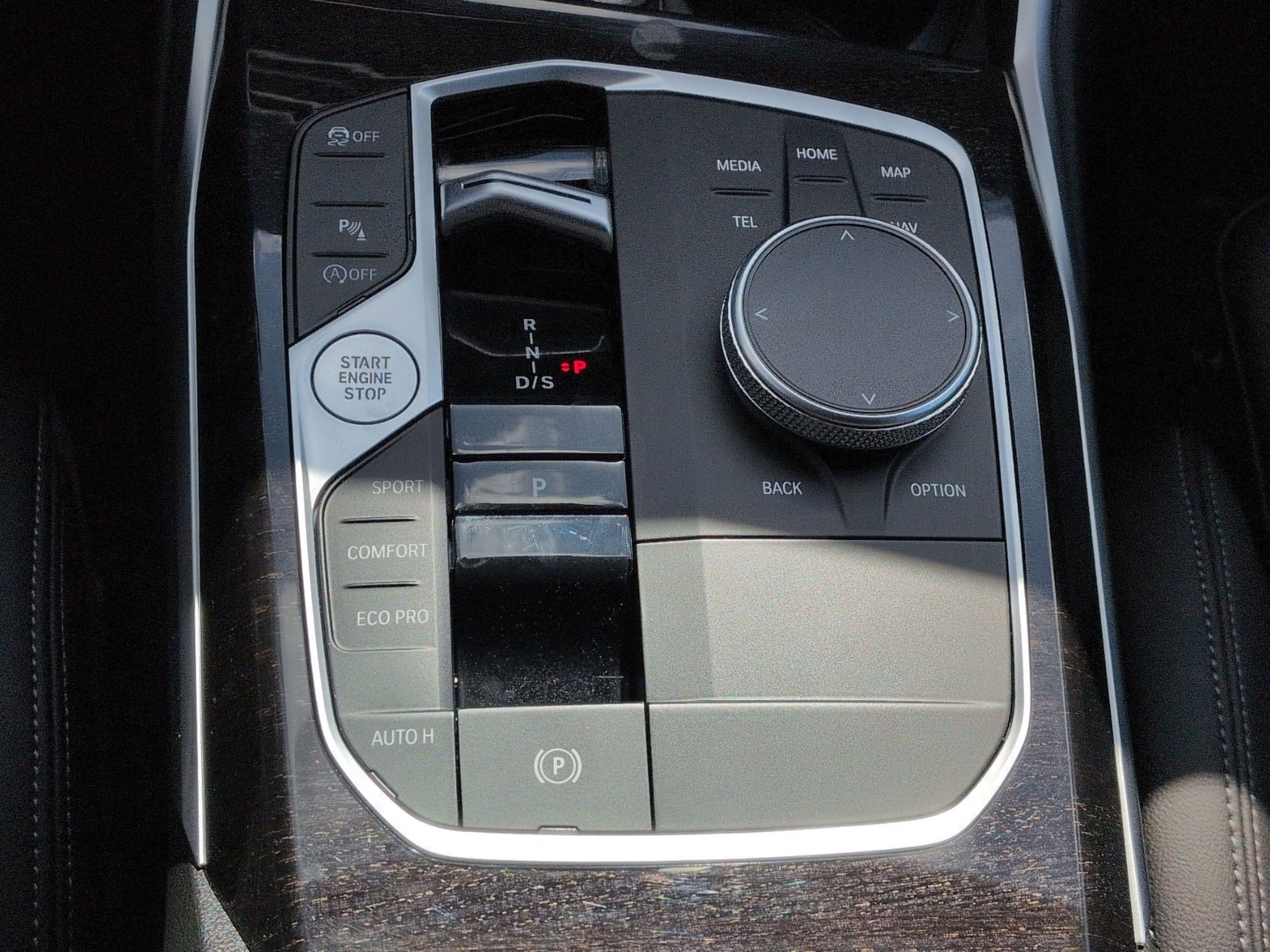 Certified 2024 BMW 330i Sedan w/ Convenience Package image 26