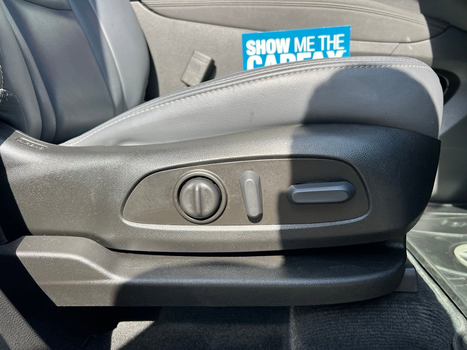 Used 2023 Buick Enclave Essence FWD image 64
