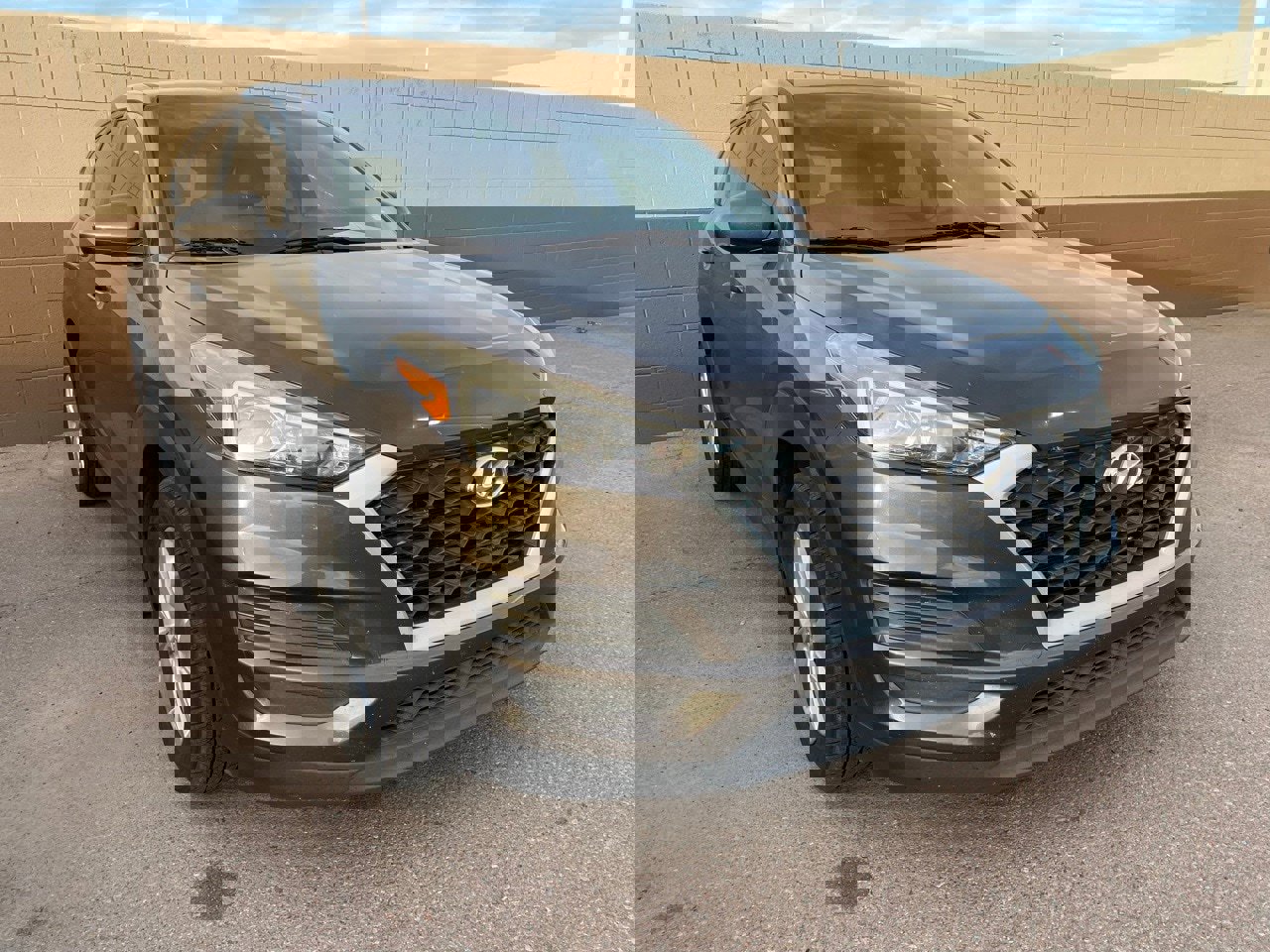 Used 2019 Hyundai Tucson SE image 2