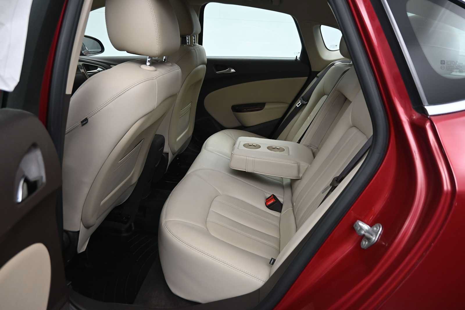 Used 2014 Buick Verano Leather FWD image 8