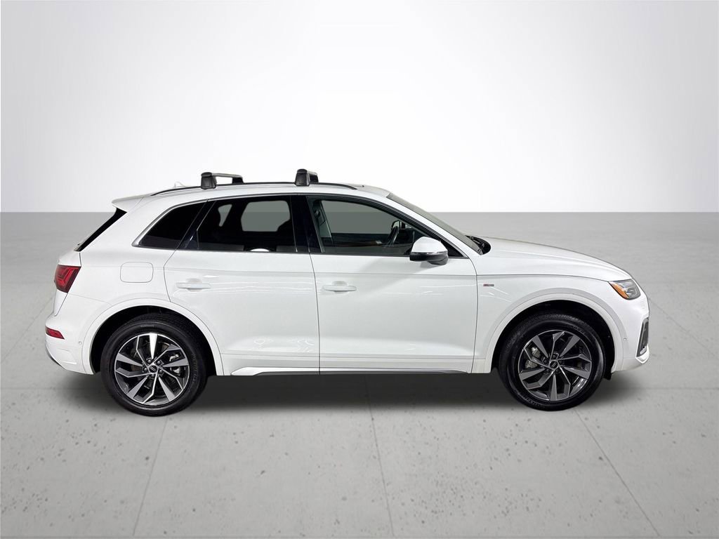 Used 2023 Audi Q5 2.0T Prestige w/ Prestige Package image 5