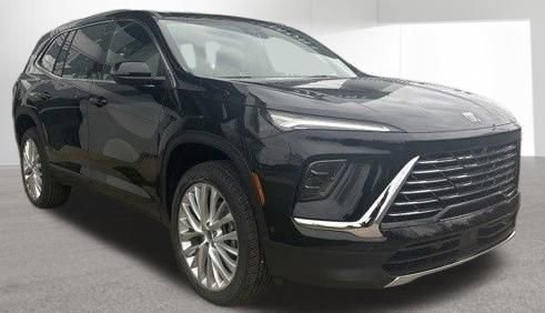 Used 2025 Buick Enclave Preferred AWD/4WD image 2