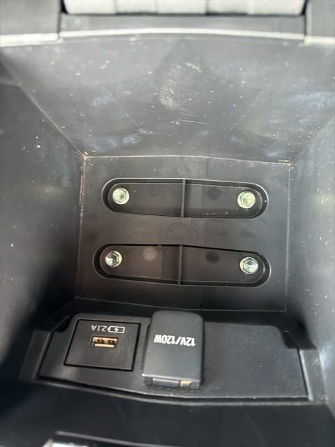 Used 2021 Toyota Corolla LE image 27