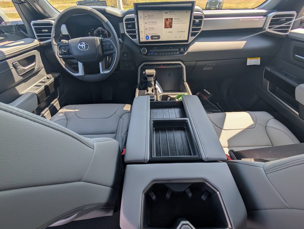 New 2026 Toyota Tundra Limited AWD/4WD image 26