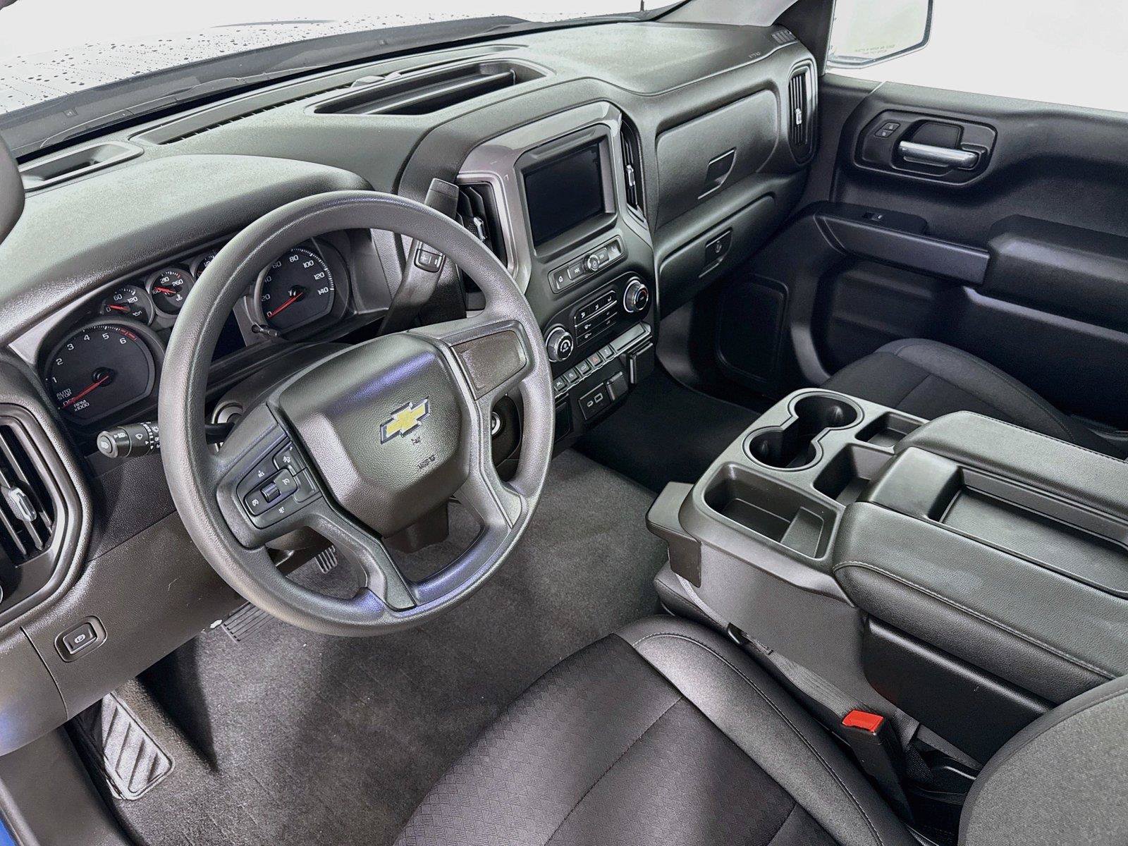 Used 2023 Chevrolet Silverado 1500 Custom AWD/4WD image 11