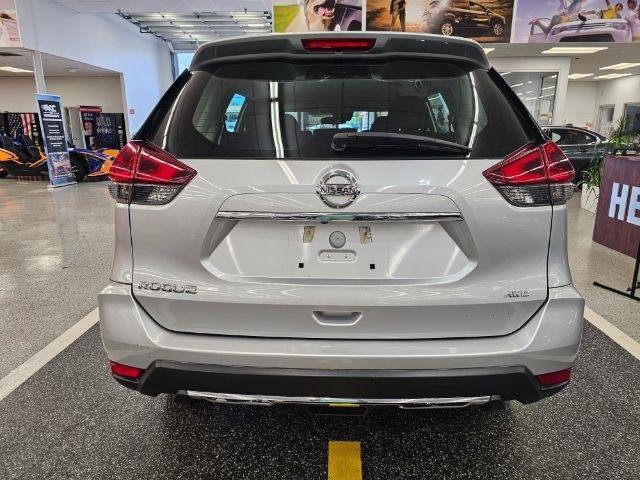Used 2020 Nissan Rogue S AWD/4WD image 5