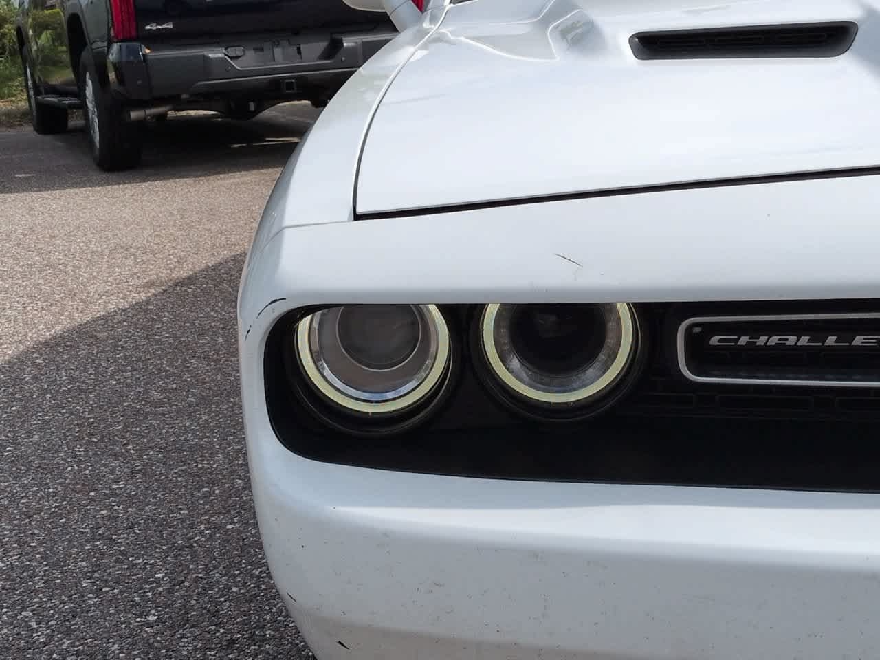 Used 2018 Dodge Challenger SXT RWD image 10