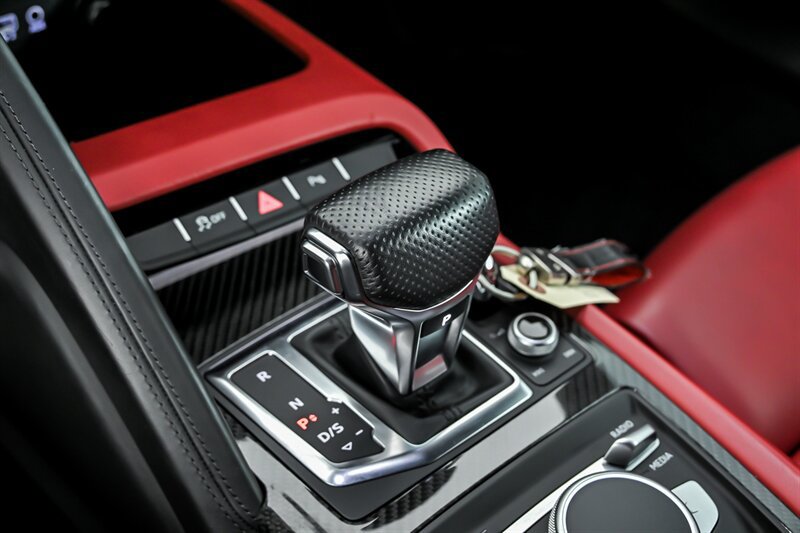 Used 2018 Audi R8 V10 plus AWD/4WD image 33