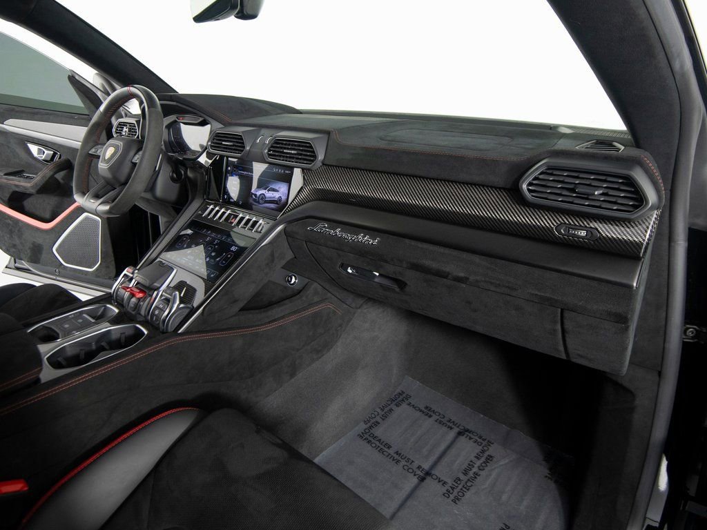 Used 2023 Lamborghini Urus Performante image 27