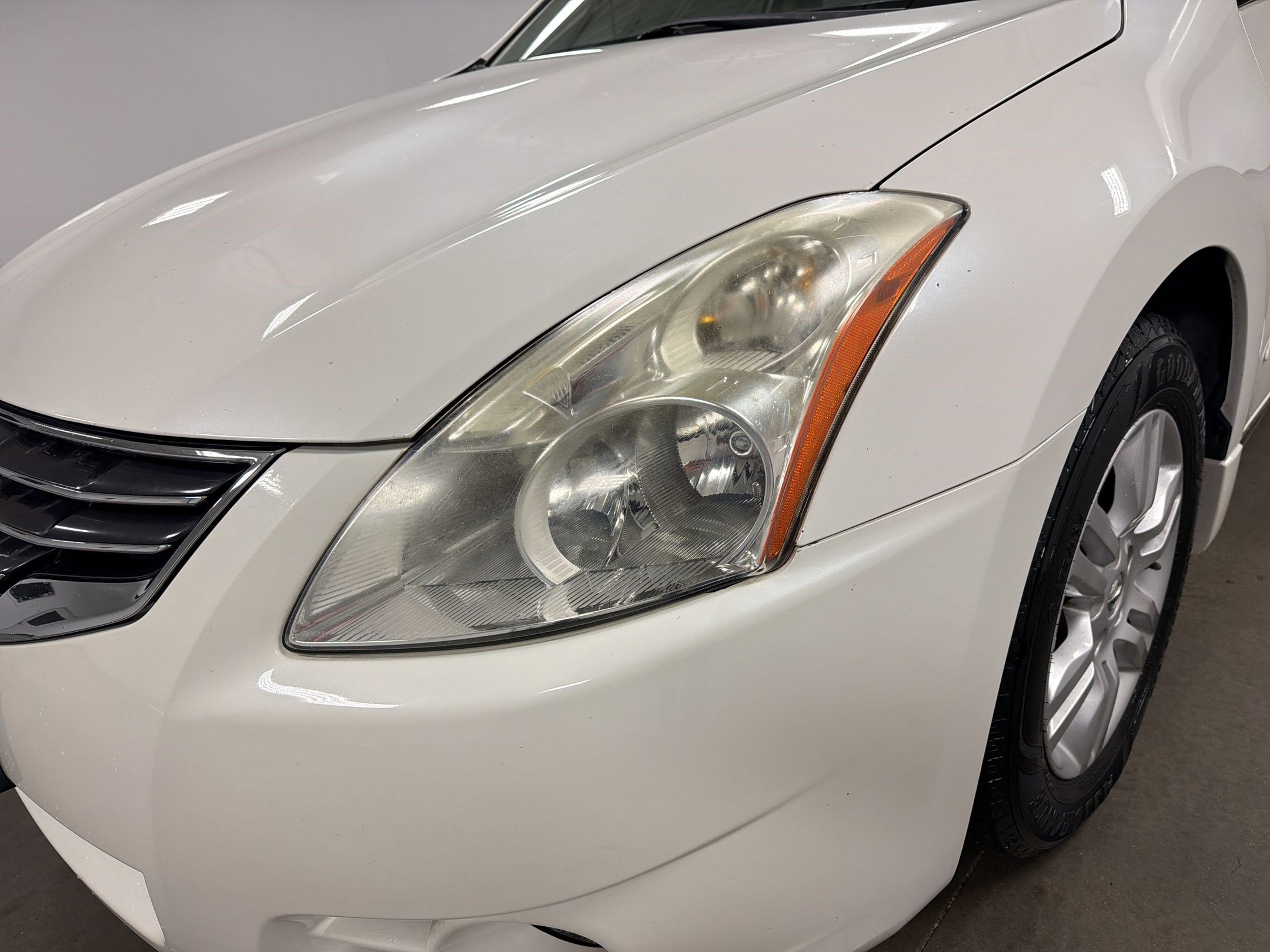 Used 2011 Nissan Altima 2.5 S w/ Special Edition Pkg FWD image 10