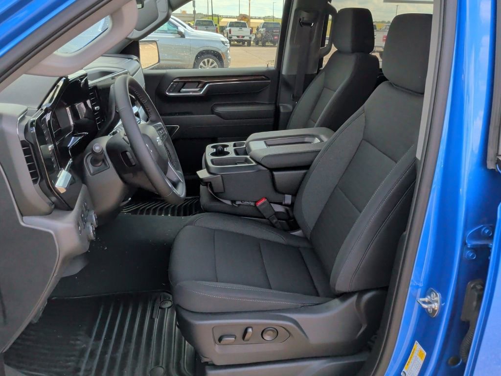 New 2025 Chevrolet Silverado 1500 RST AWD/4WD image 12
