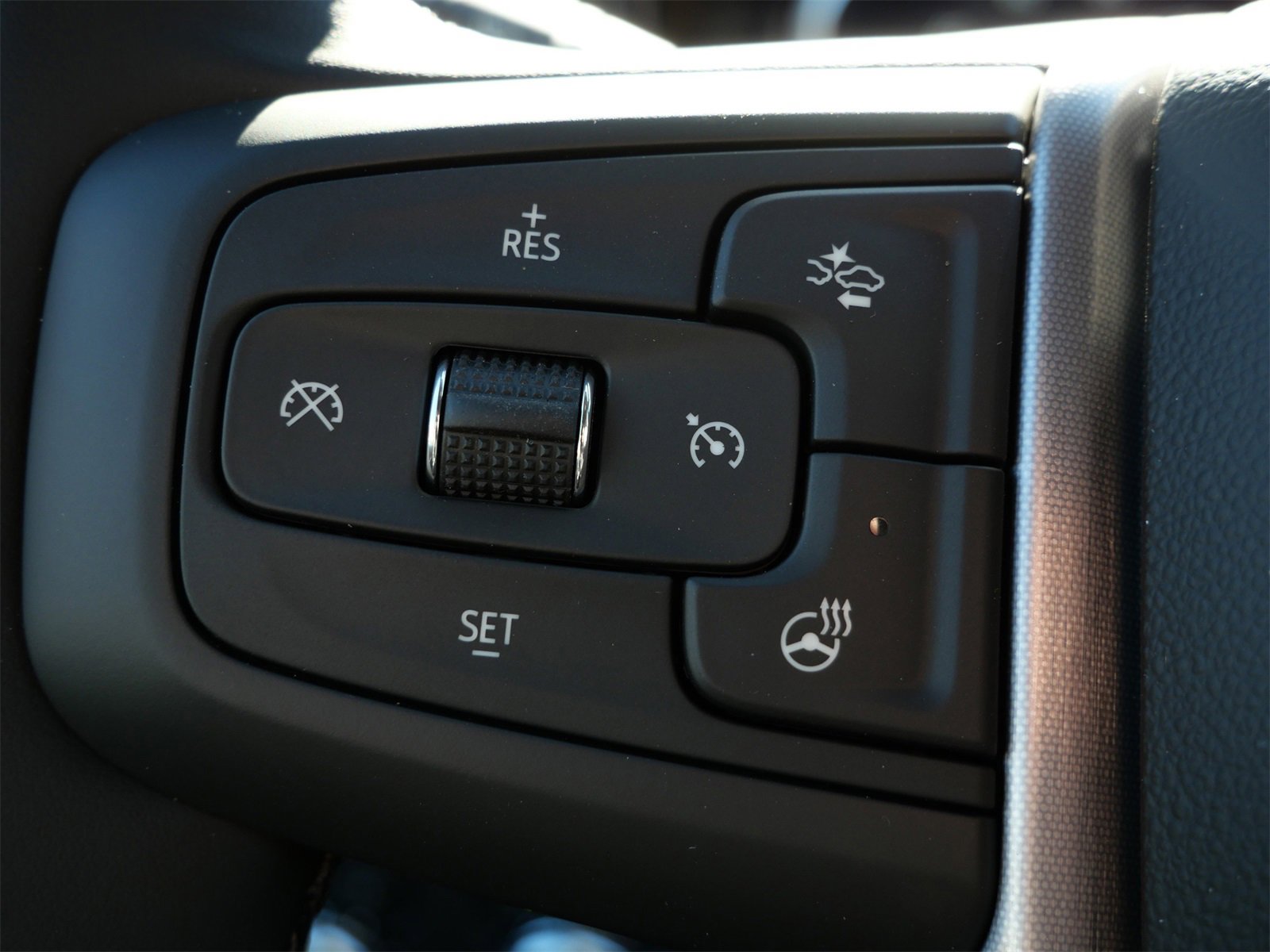 New 2026 GMC Sierra 2500 SLT w/ SLT Premium Package image 13